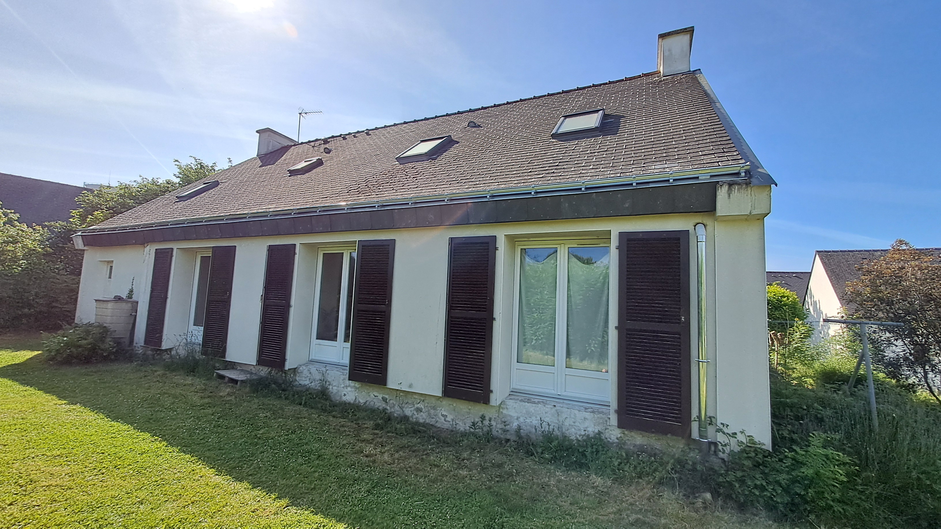 Rénovation gouttières et cheminée après travaux